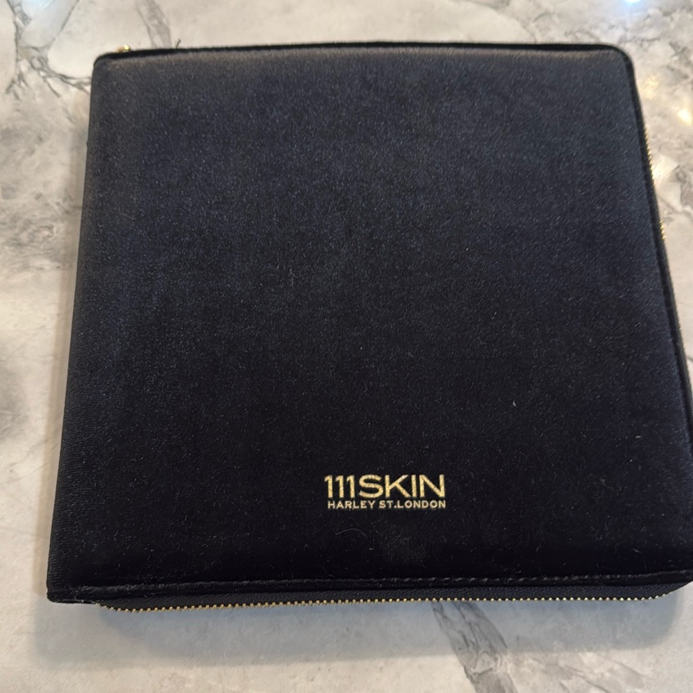 New 111Skin Velvet Zippered Mask/Skincare/Makeup Travel Pouch/Organizer
